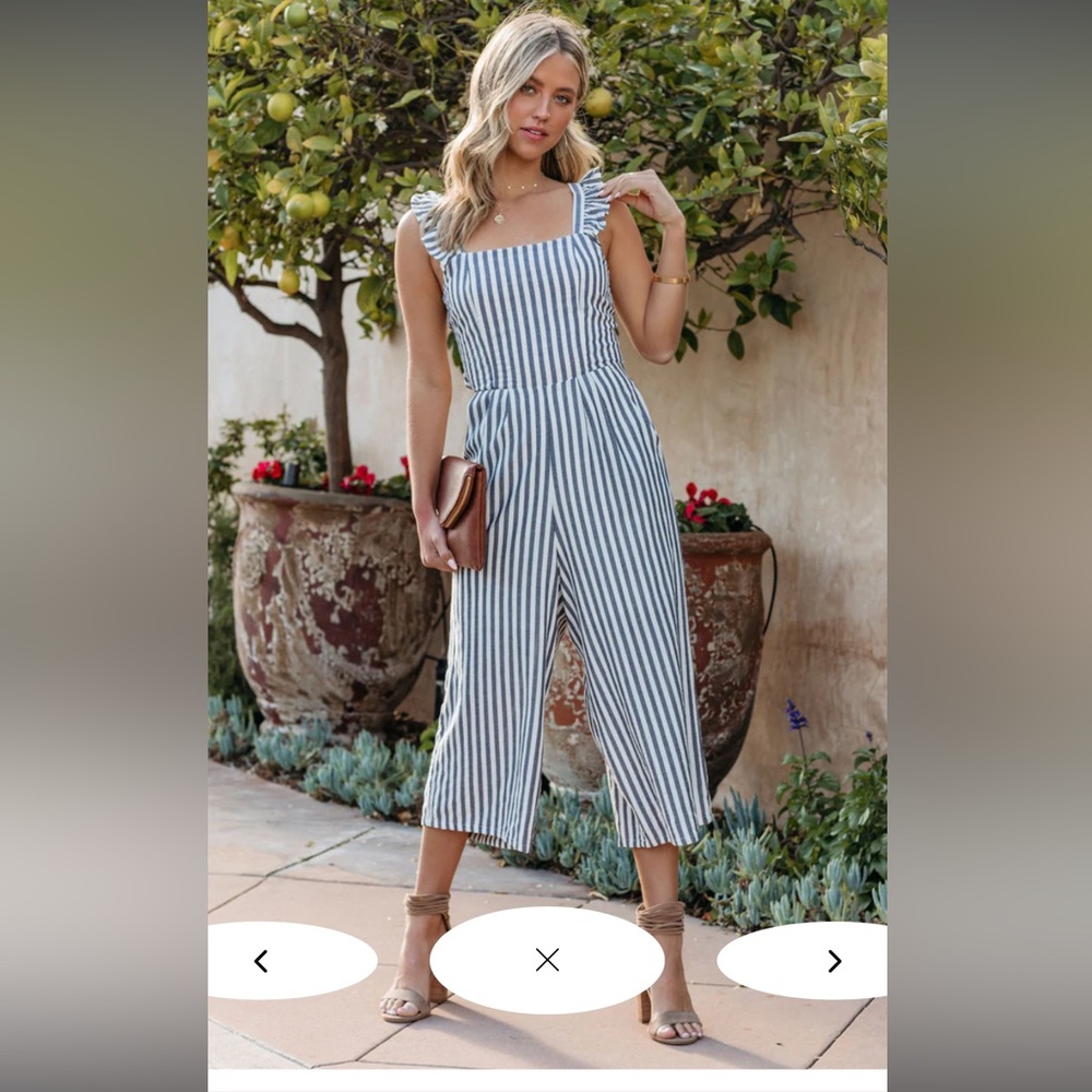 Vici romper NWT size Small - Picture 2 of 4